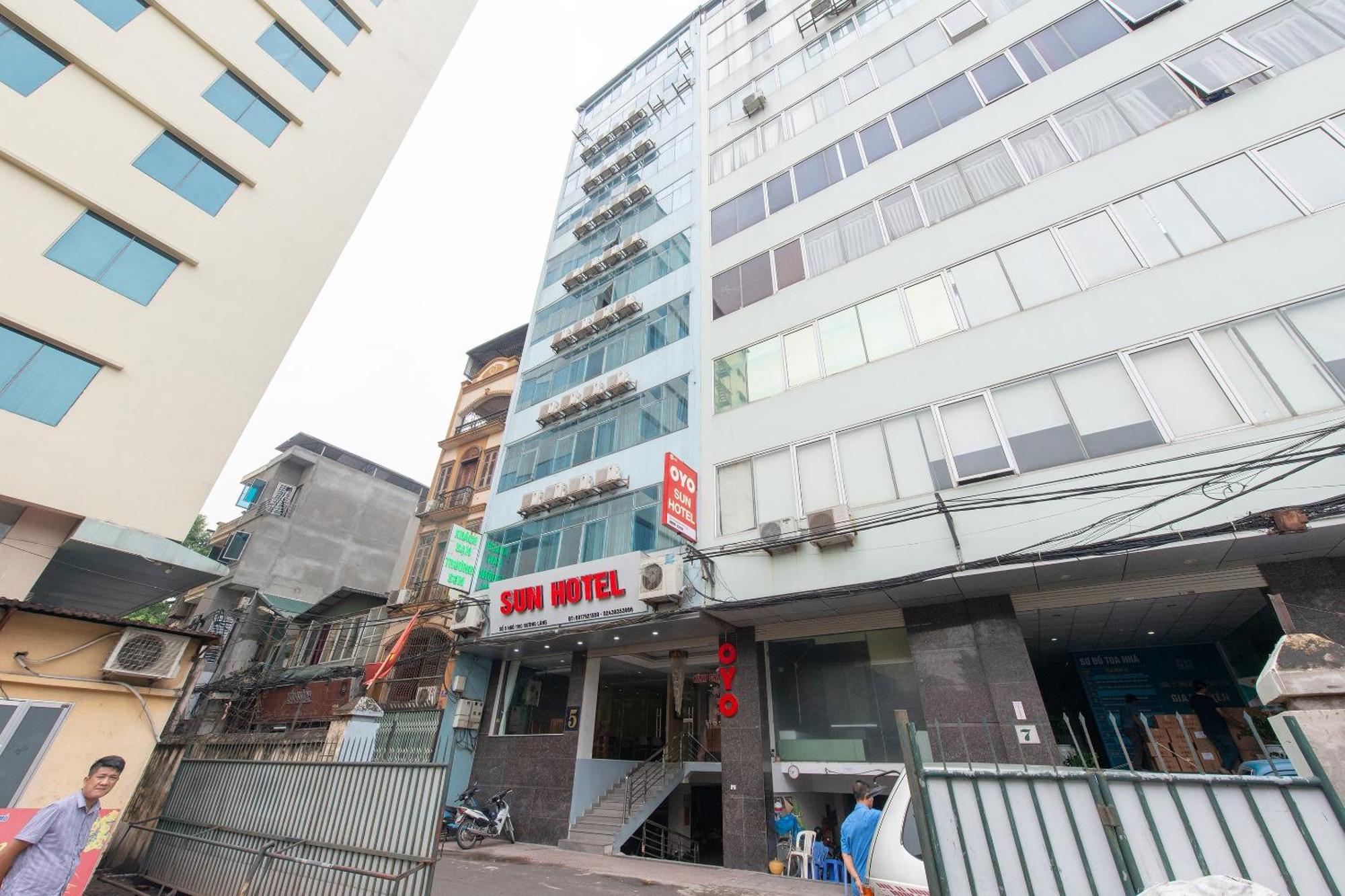 Capital O 417 Truong Son Hotel 하노이 외부 사진