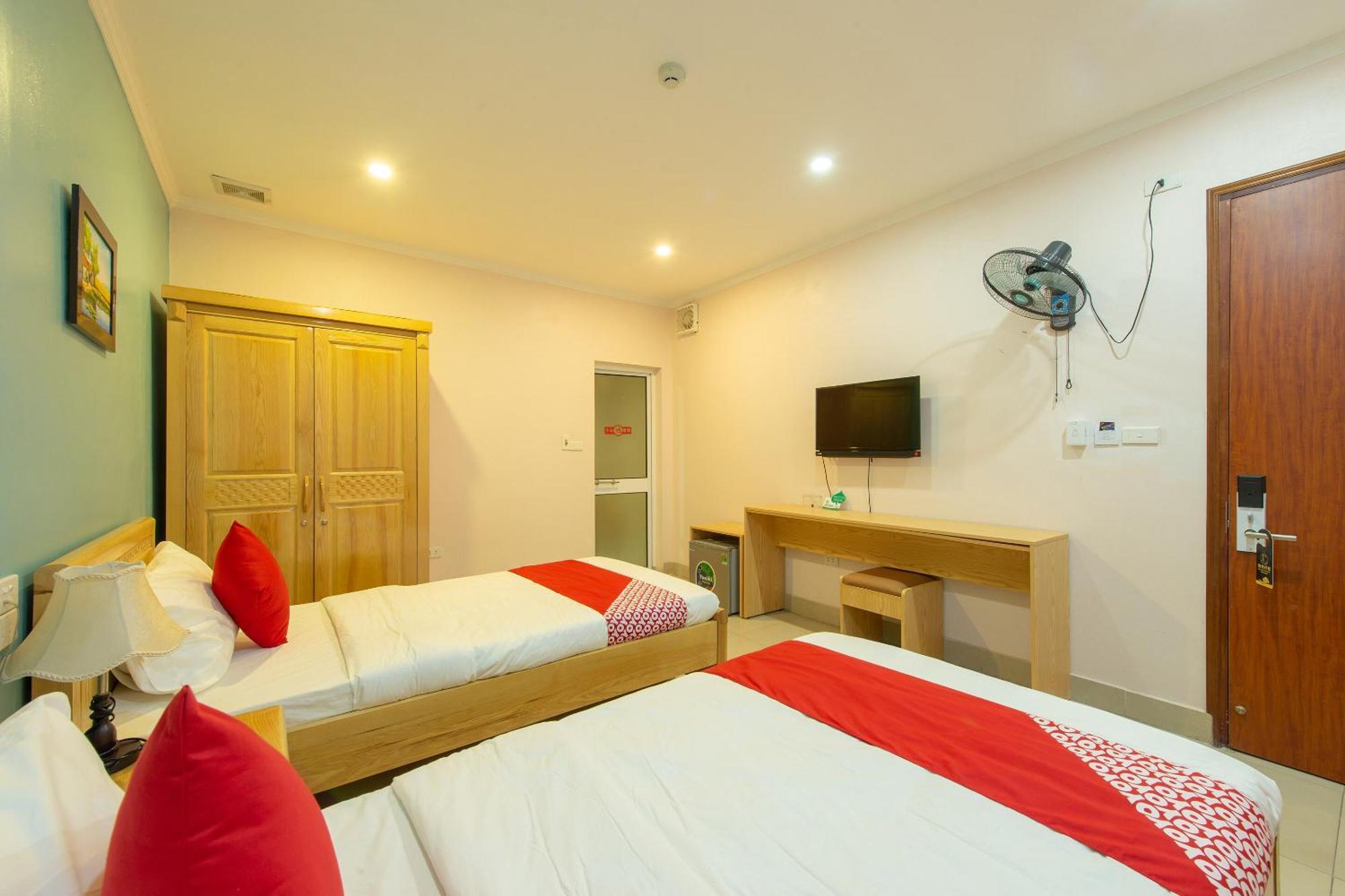 Capital O 417 Truong Son Hotel 하노이 외부 사진
