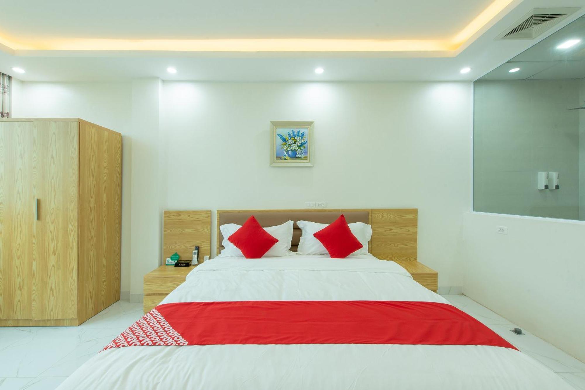 Capital O 417 Truong Son Hotel 하노이 외부 사진